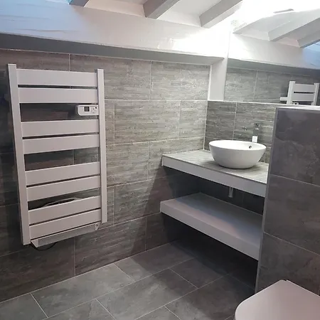 Duplex De Standing Au Calme Avec Piscine Apartment Fréjus