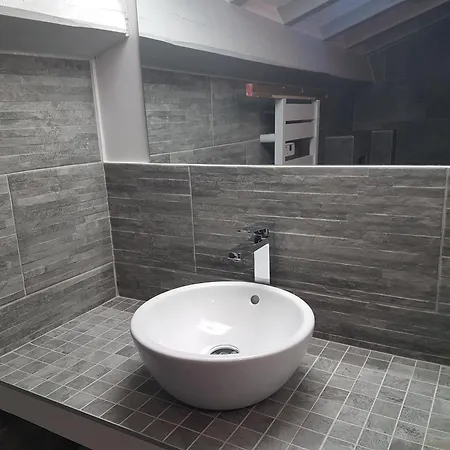 Duplex De Standing Au Calme Avec Piscine *